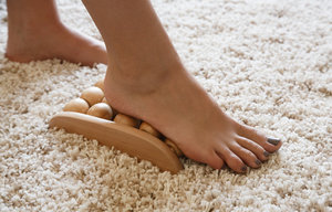 18 year old Bailey Brookes loosing nice natural tits and pink cunt free